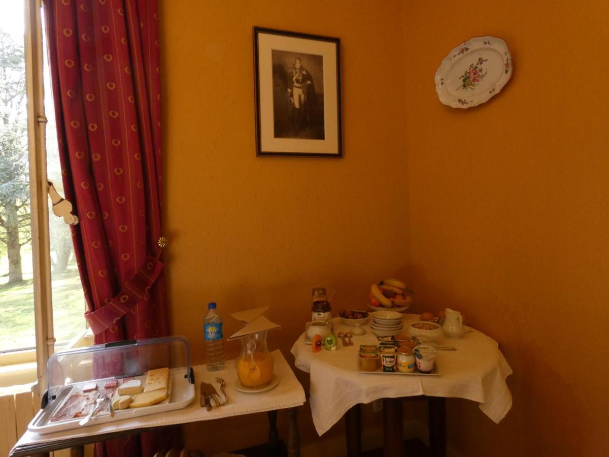 Hotel Des 4 Continents - Le Mans Saint-Saturnin  Esterno foto