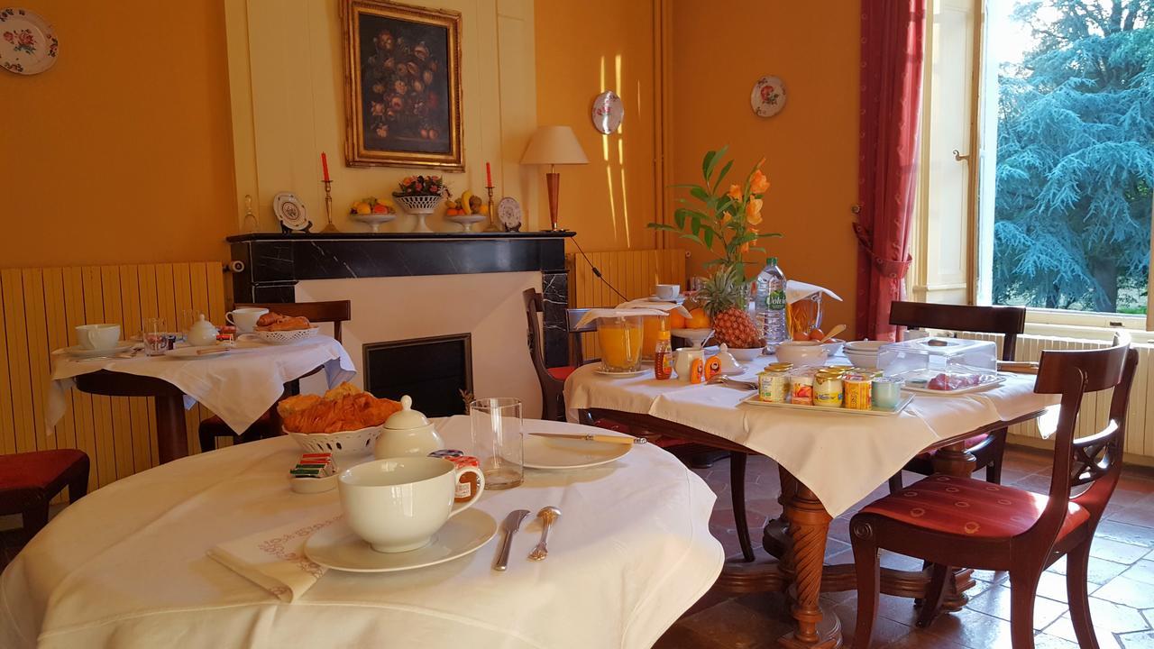 Hotel Des 4 Continents - Le Mans Saint-Saturnin  Esterno foto