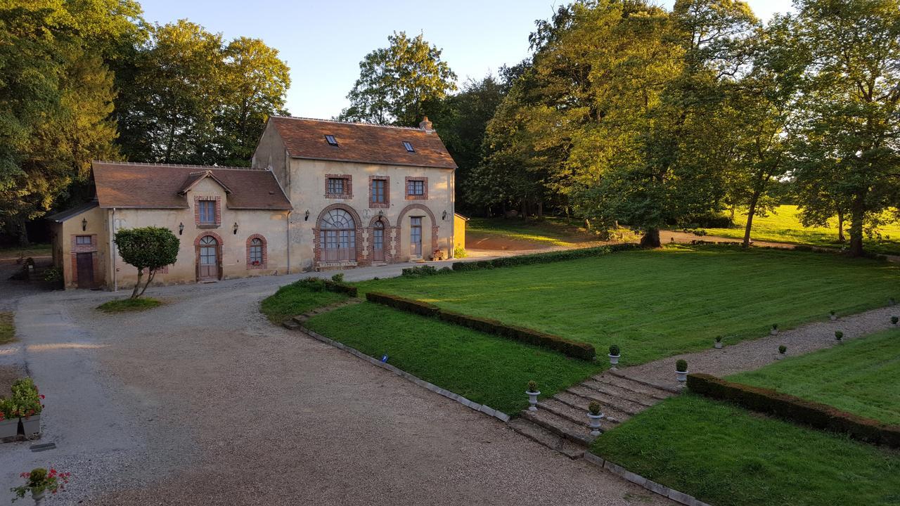 Hotel Des 4 Continents - Le Mans Saint-Saturnin  Esterno foto